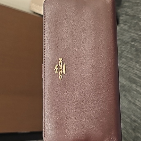 NWOT Coach Wallet - Picture 11 of 12